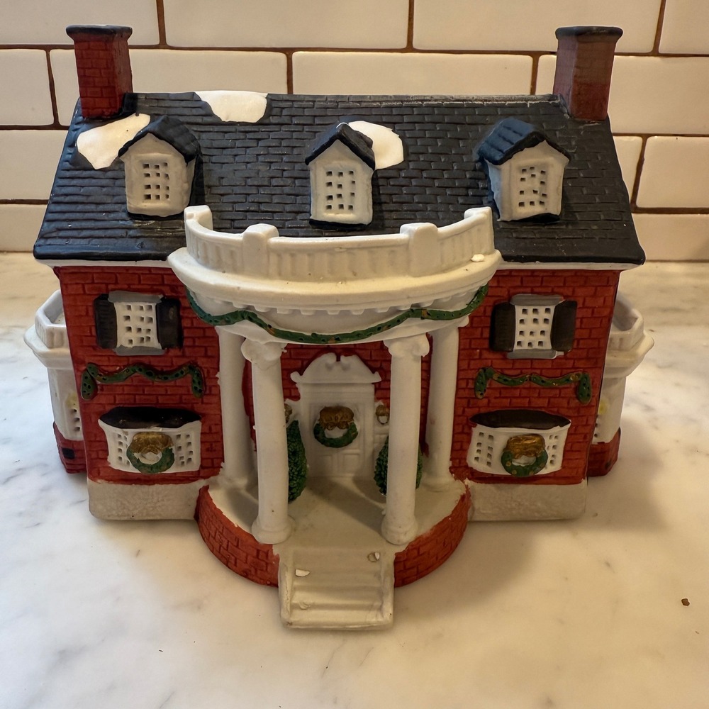 Lemax Dickensvale Collectibles RETIRED The White House Porcelain Building 1993